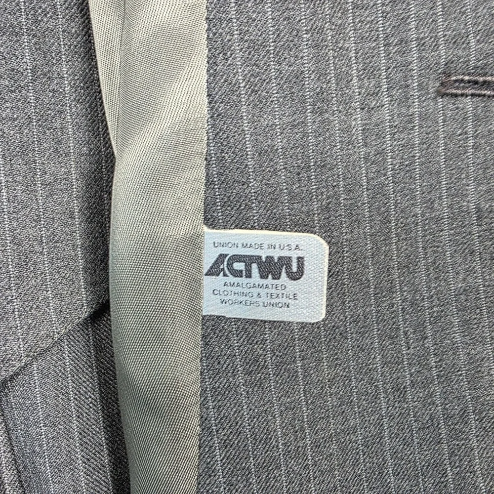 Vtg Cricketeer 3 Piece Suit Mens 42L Grey Wool Pinstripe Union Made USA Mobster